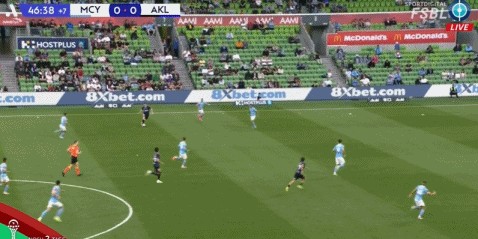 爱游戏体育登录入口-墨尔本城2-1逆转奥克兰FC，卡普托点射，梅梅蒂破门